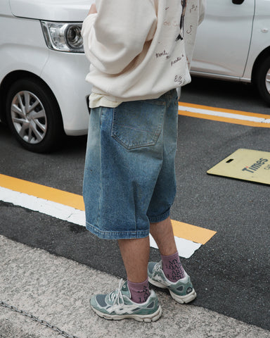 ANACHRONORM 80's 5ポケット デニム ヘムタック ショートパンツ インディゴ エイジング | 14oz ハチマルデニム 空紡糸 裾タック エイジング加工 日本製