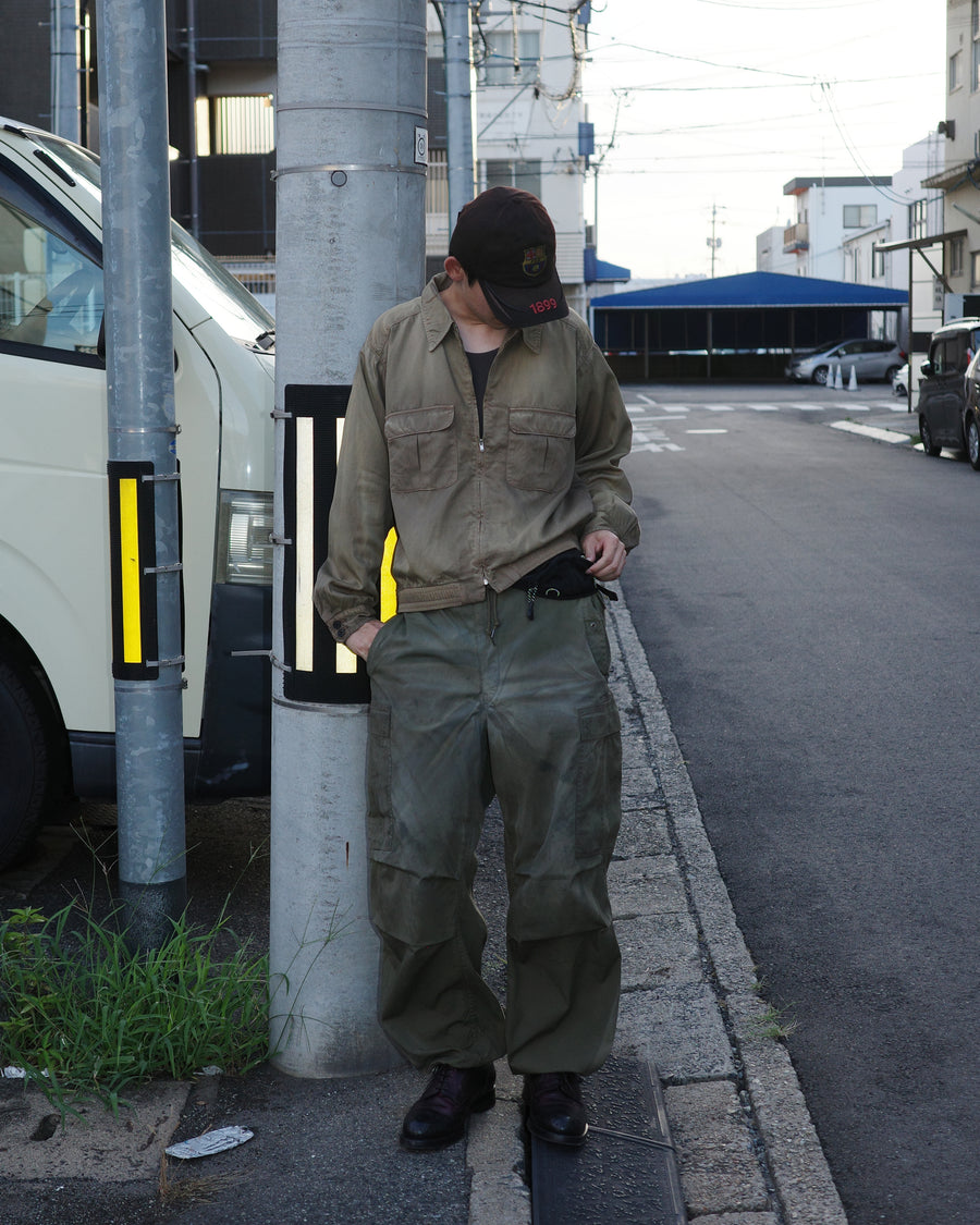 ANACHRONORM レーヨン ドリズラージャケット KHAKI | コットンレーヨンツイル 染色×脱色 光沢 ヴィンテージギャバブルゾン着想 一点一点 日本製