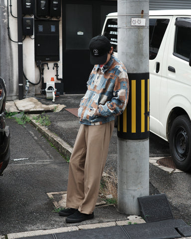 ANACHRONORM センタープレス Lポケットスラックス ポリエステルツイル素材のストレートシルエット