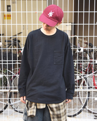 黒色の鹿の子生地を硫化染めしたロングスリーブTシャツ