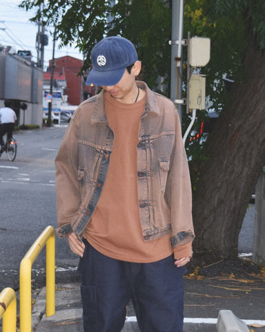 INDIGO×BROWN色に風合いよく染めたデニムジャケット