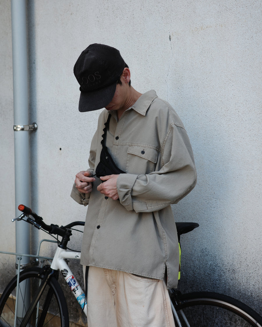 ANACHRONORM ポリエステル ライトウェイトシャツ グレーベージュ | 特殊顔料染め タスラン加工 コットンライク 速乾 軽量