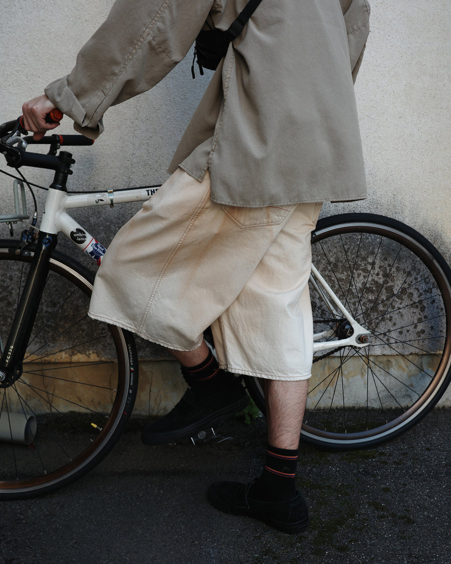 ANACHRONORM フロントヨーク デニムショーツ 生成り | 12oz ムラ糸デニム エイジング加工 アタリ ストリート 日本製