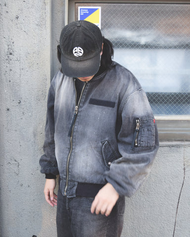 OUTER – ANACHRONORM