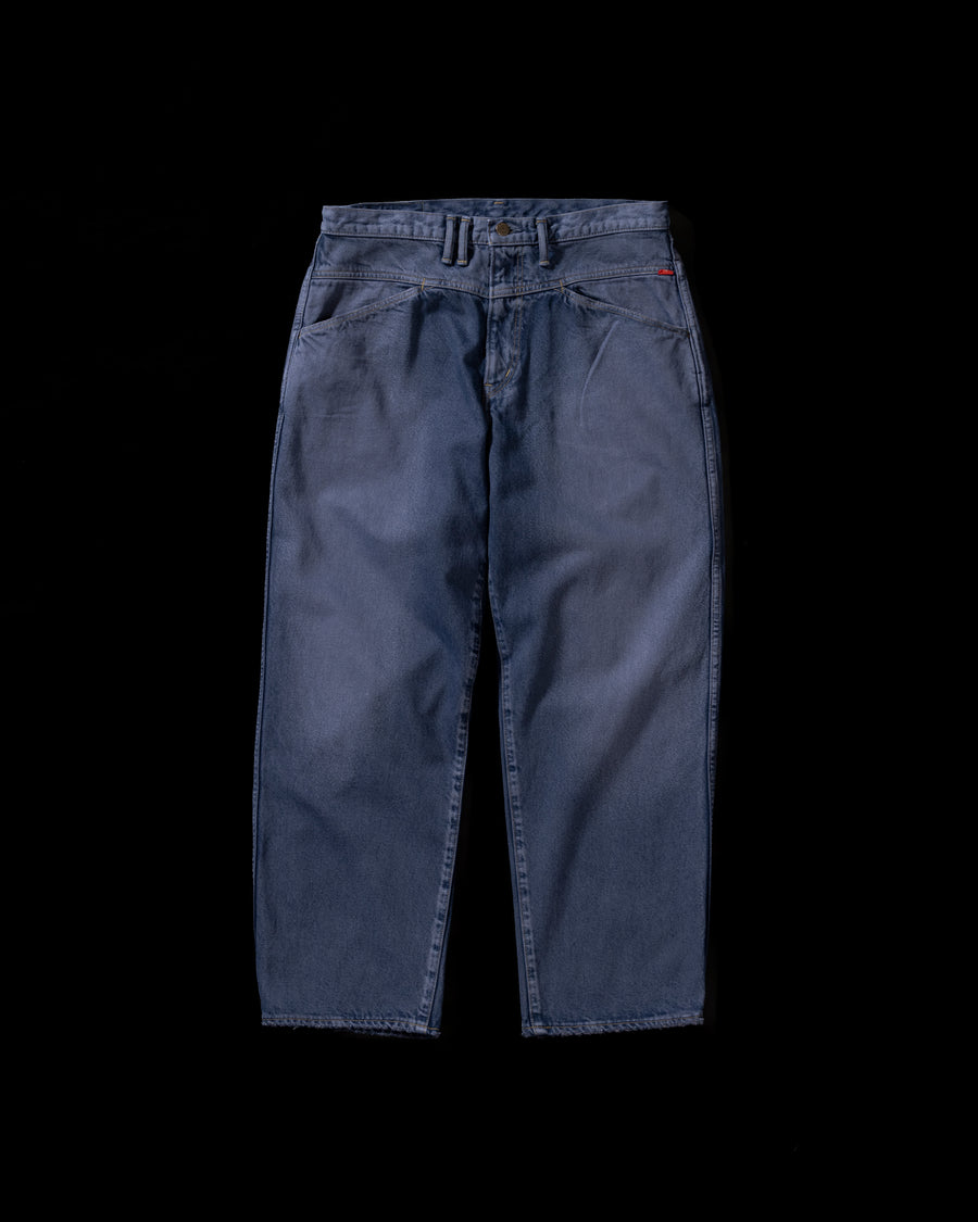INDIGO×GRAY色に風合いよく仕上げたフロントヨークデニムパンツ