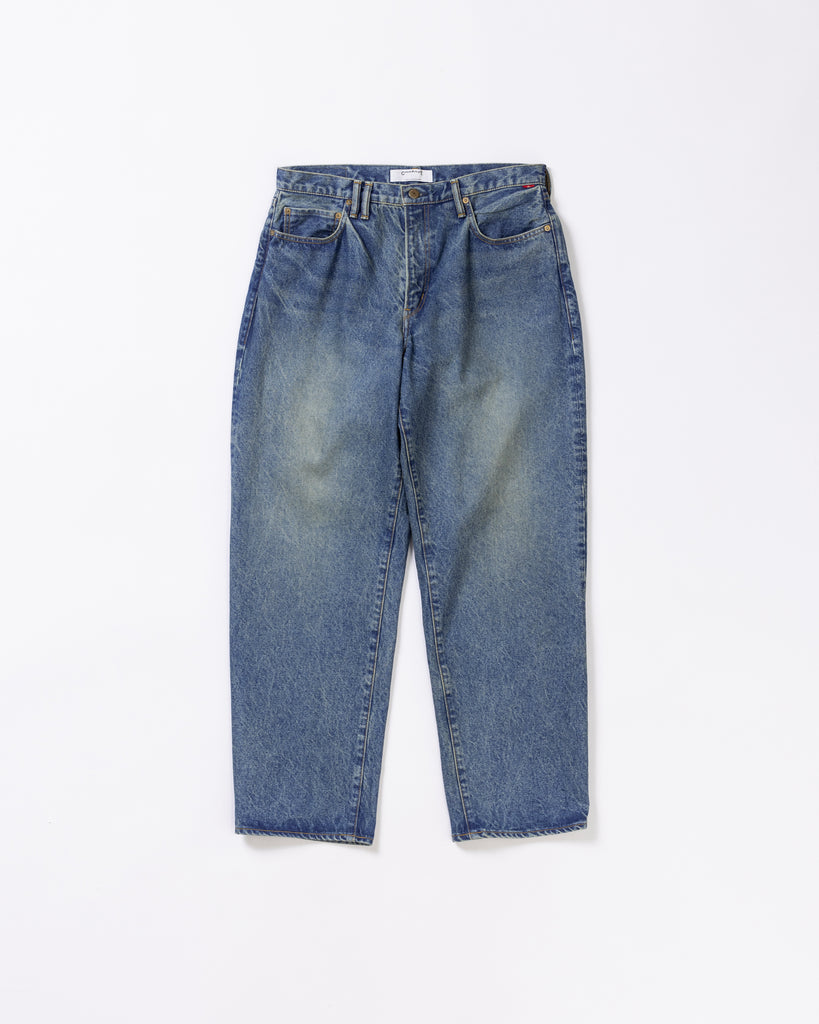 14ozハチマルデニムを採用し、5年履き続けた加工を施したインディゴワイドテーパードシルエットデニムパンツ