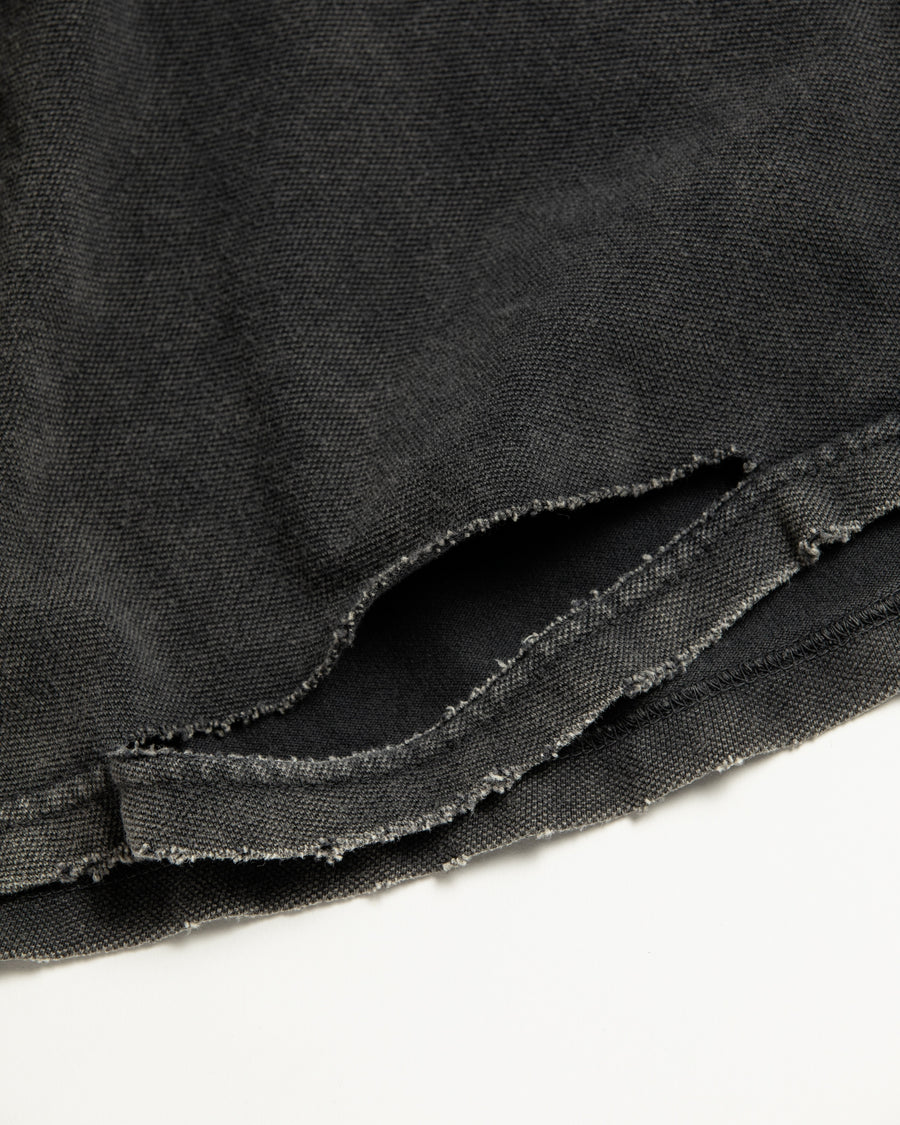 鹿の子生地を使用し硫化染サスティナブルブリーチ加工しダメージを加えた黒色のロングスリーブTシャツ