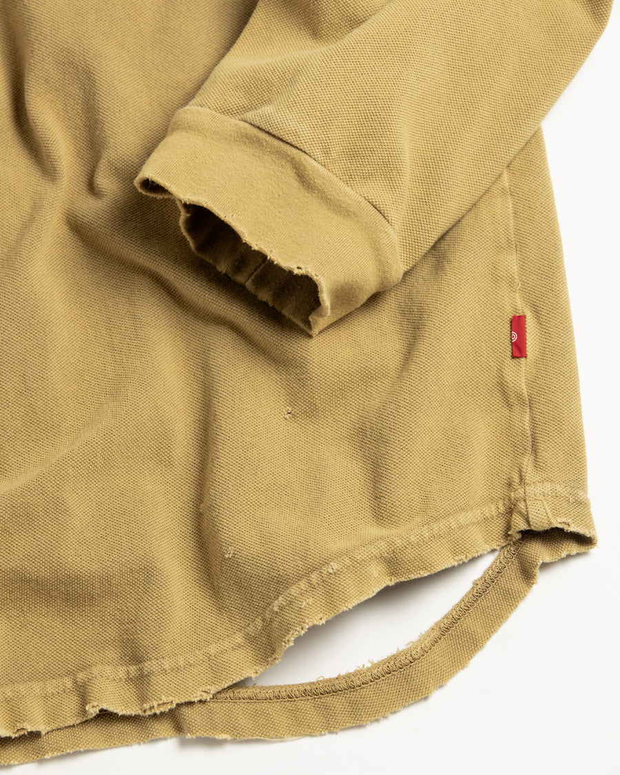 鹿の子生地を使用し硫化染サスティナブルブリーチ加工しダメージを加えたライトブラウン色のロングスリーブTシャツ