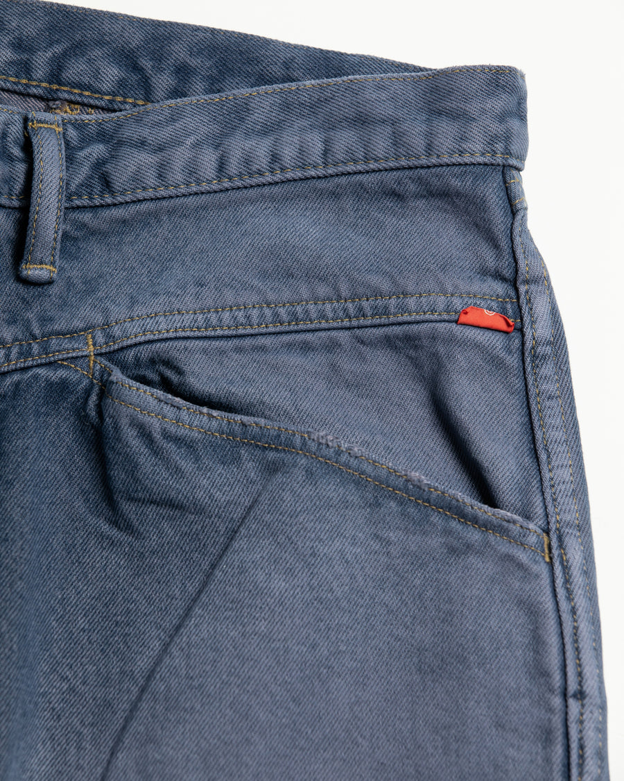 INDIGO×GRAY色に風合いよく仕上げたフロントヨークデニムパンツ
