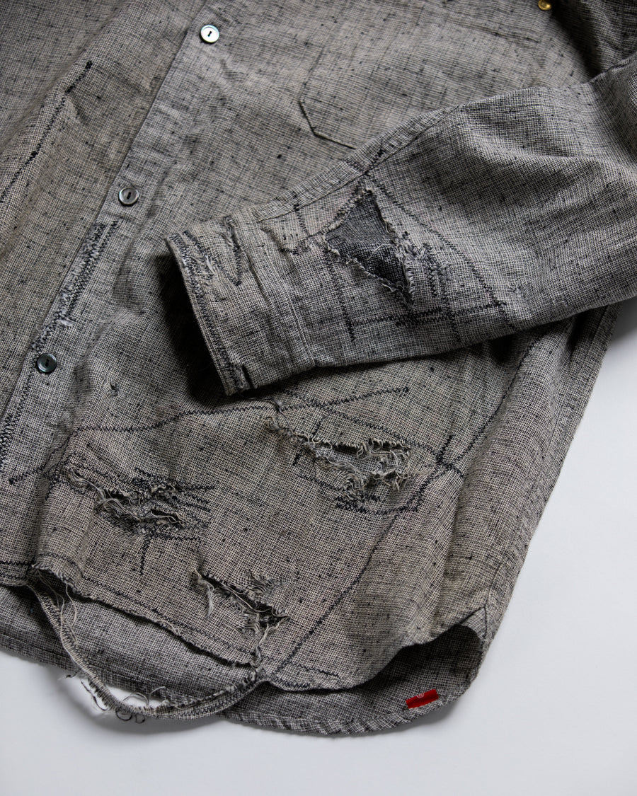 グレーのリネン生地を使用したリメイクワイドシャツ