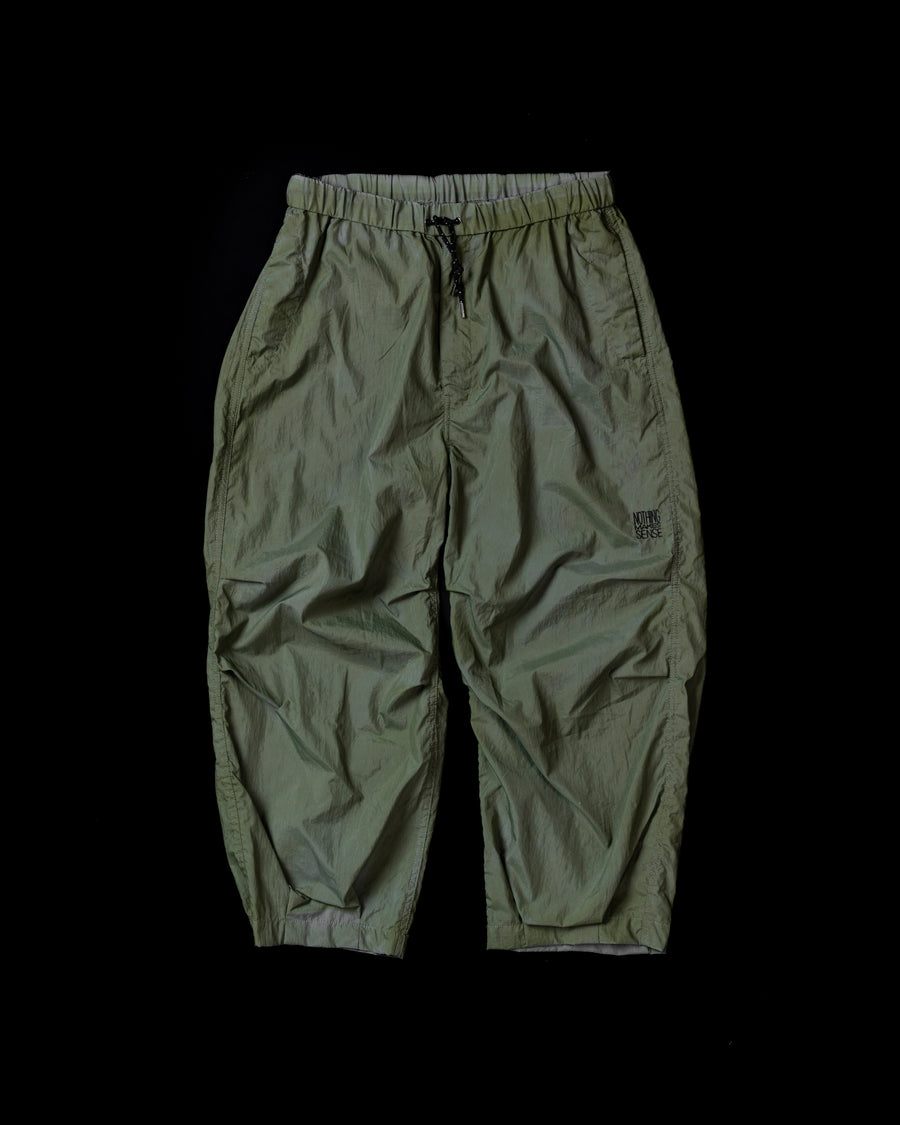 AN344 UTILITY NYLON TUCK EASY PANTS GREEN