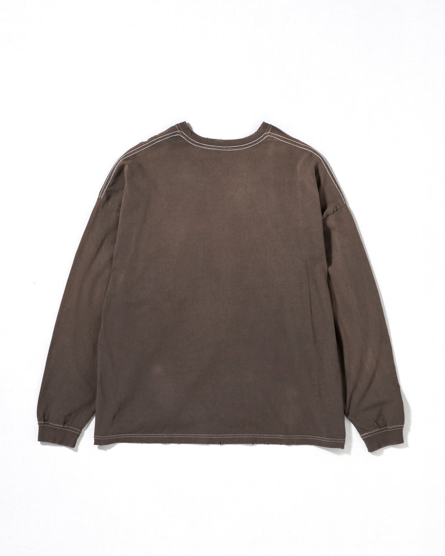 ANACHRONORM ダイド カスタムカー グラフィック ロングスリーブTシャツ ダスティブラウン | 5.6ozコーマ天竺 アメリカンカルチャーモチーフ 特殊染色 変色加工 一点一点