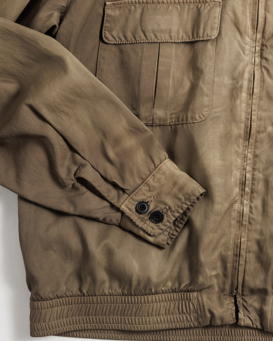 ANACHRONORM レーヨン ドリズラージャケット KHAKI | コットンレーヨンツイル 染色×脱色 光沢 ヴィンテージギャバブルゾン着想 一点一点 日本製