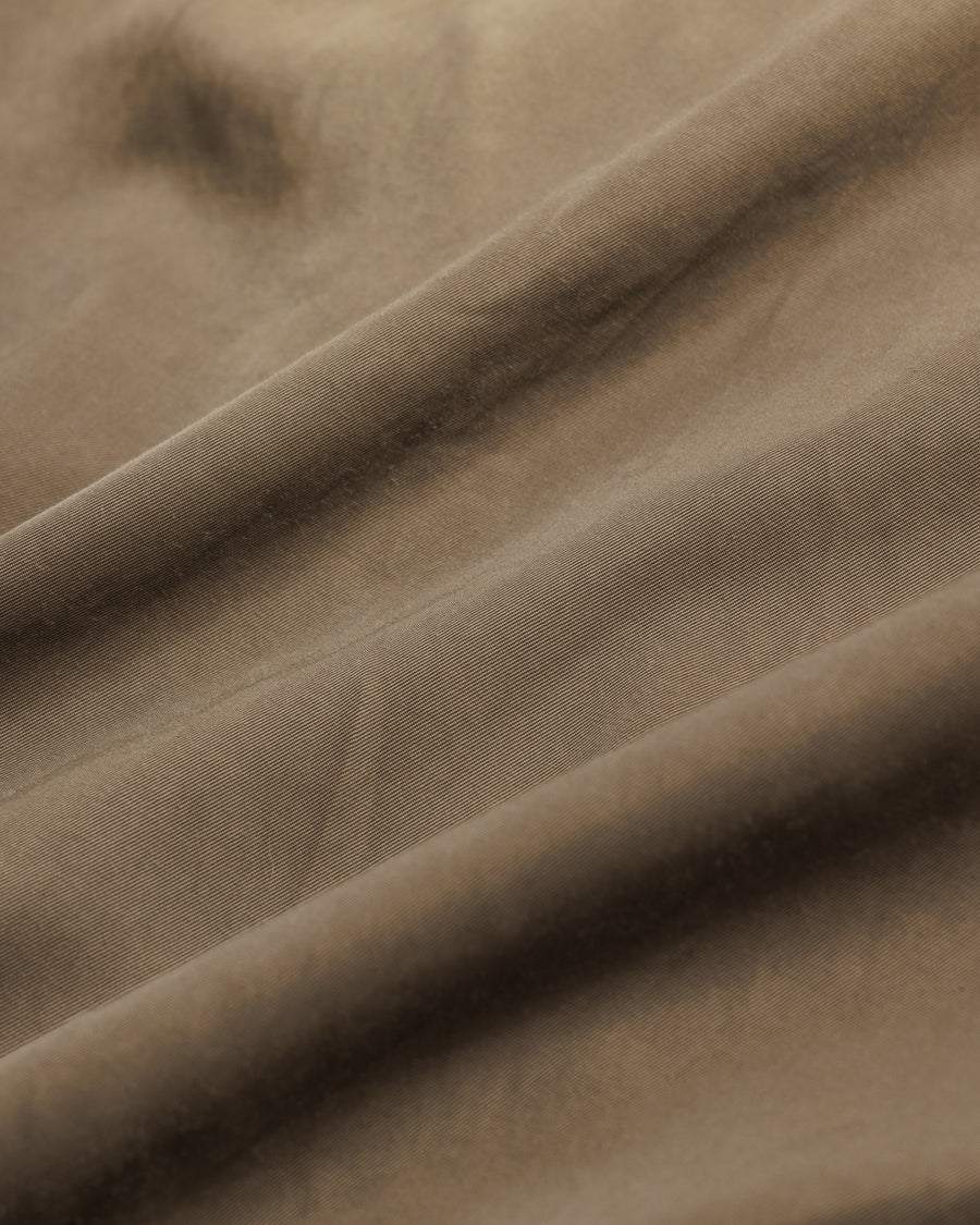 ANACHRONORM レーヨン ドリズラージャケット KHAKI | コットンレーヨンツイル 染色×脱色 光沢 ヴィンテージギャバブルゾン着想 一点一点 日本製
