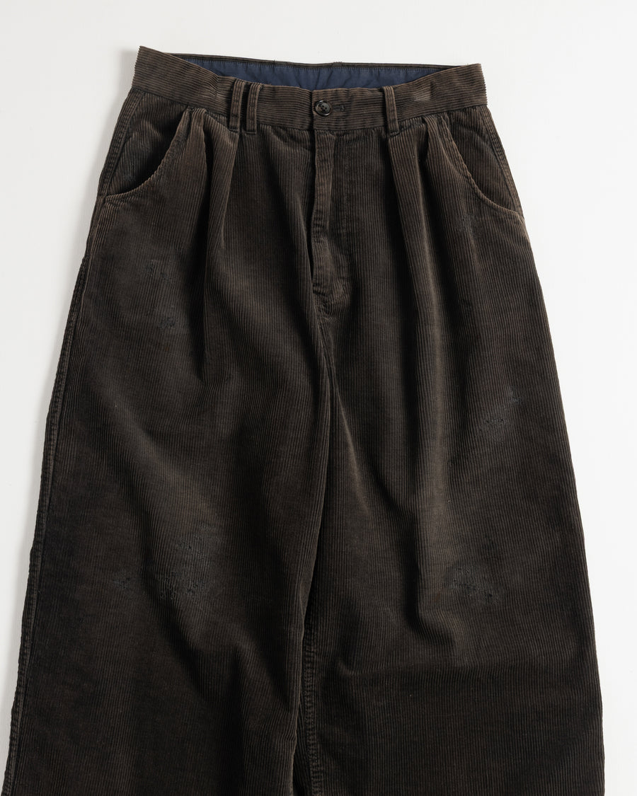 ANACHRONORM コーデュロイ タック ワイドパンツ ブラック | コーデュロイ フロントタック 陰影 素材再構築 一点一点 日本製