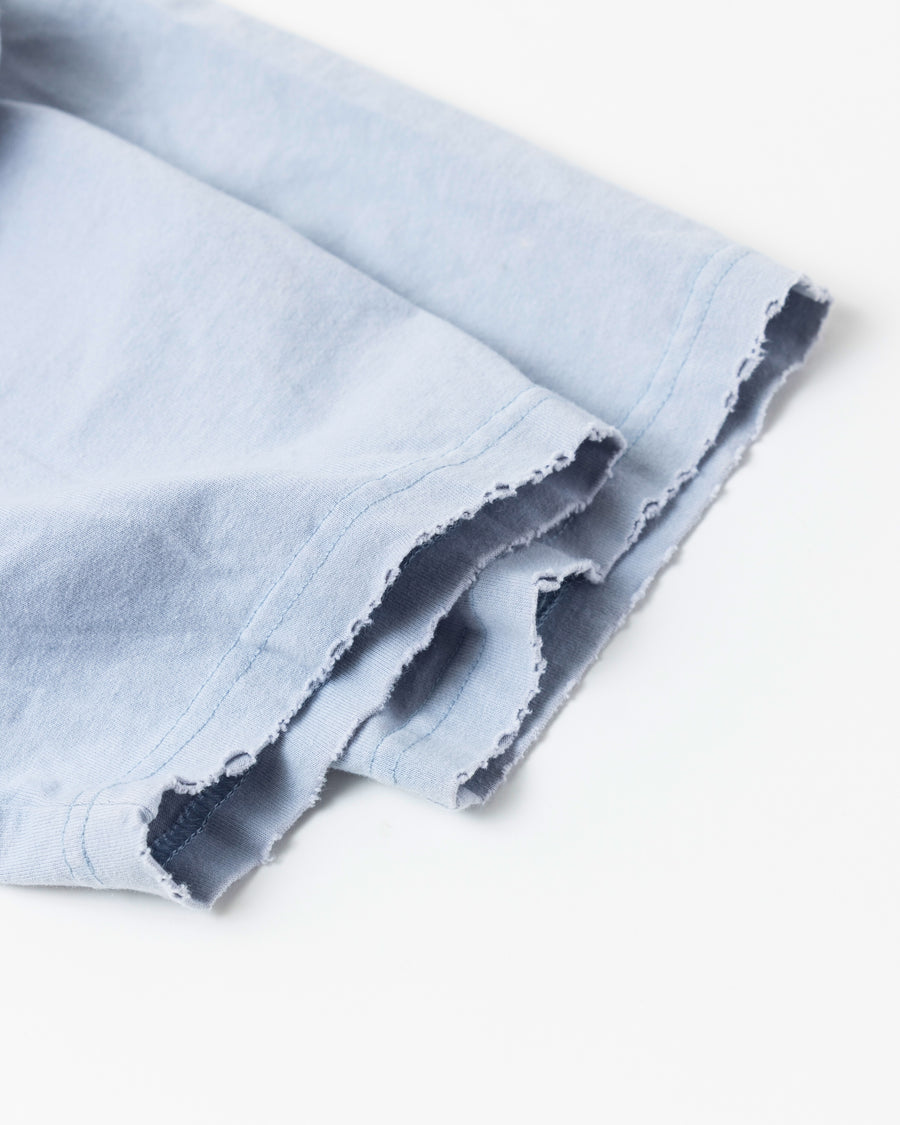 DAMAGED EMB S/S T-S SKY BLUE