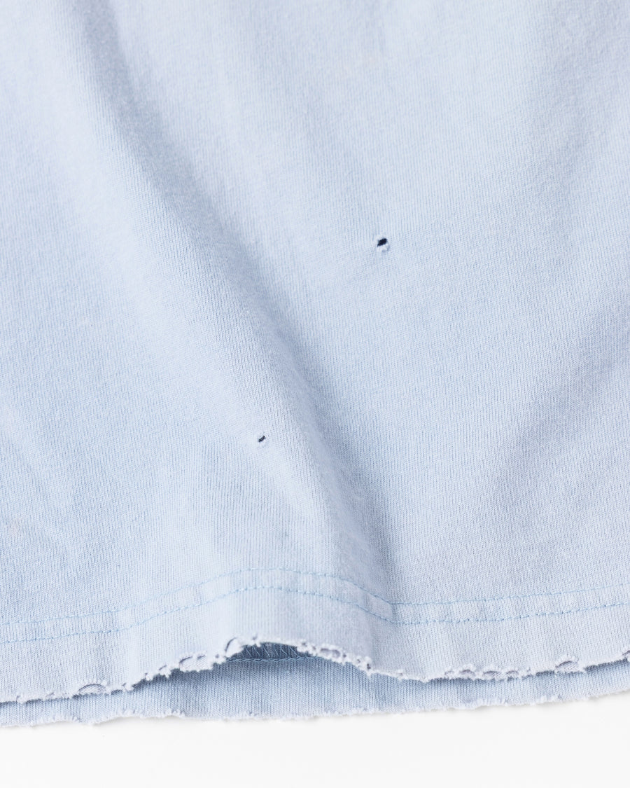 DAMAGED EMB S/S T-S SKY BLUE