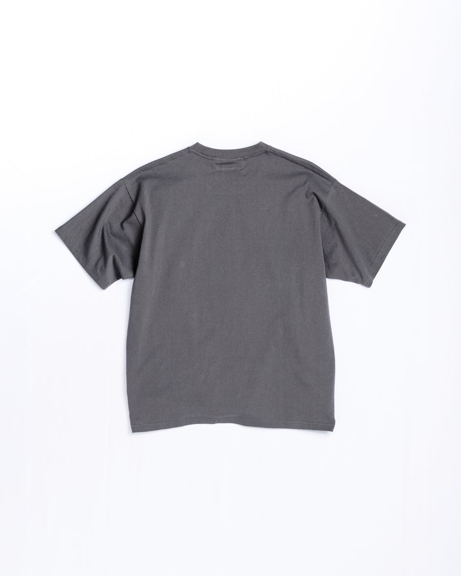 STANDARD EMB S/S T-S CHARCOAL