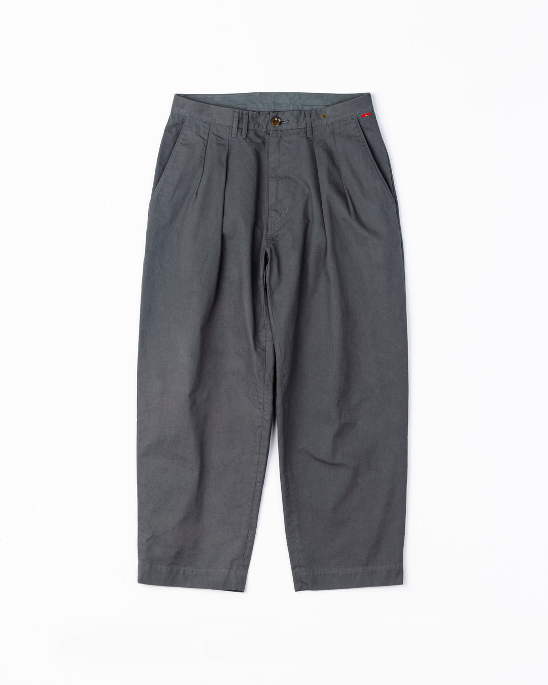 NM-TR04 STANDARD TUCK WIDE TROUSERS CHARCOAL – ANACHRONORM