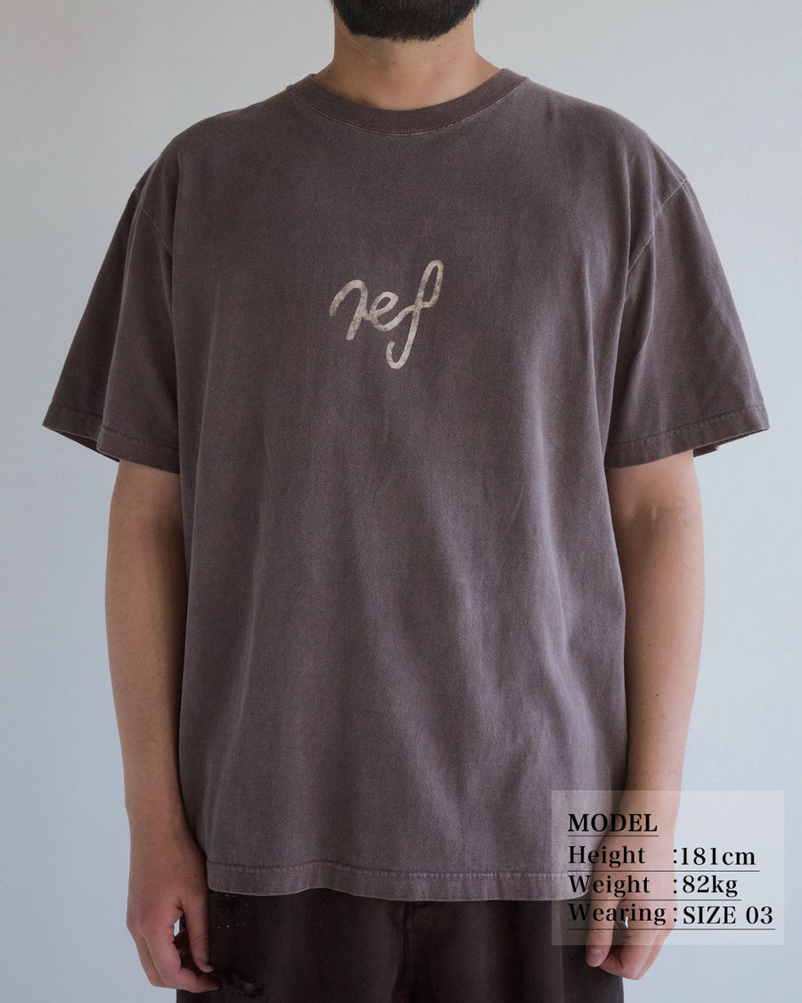 ANACHRONORM REF プリントTシャツ チャコール | 5.6oz天竺 顔料染め REFプリント ライフスタイル 日本製