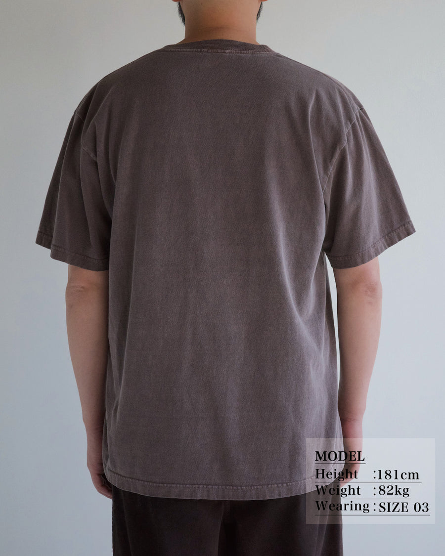 ANACHRONORM REF プリントTシャツ チャコール | 5.6oz天竺 顔料染め REFプリント ライフスタイル 日本製