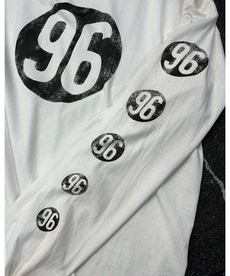 ANACHRONORM ナンバー"96" ロングスリーブTシャツ ホワイト | GILDAN 6.0oz オープンエンド糸 ワンウォッシュ 90sスケートブランド ロゴモチーフ