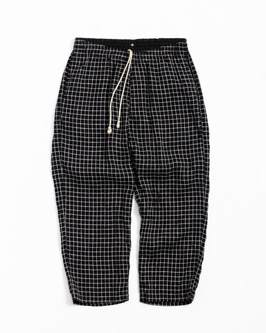 AN226 ROOM WIDE EASY PANTS BLACK CHECK